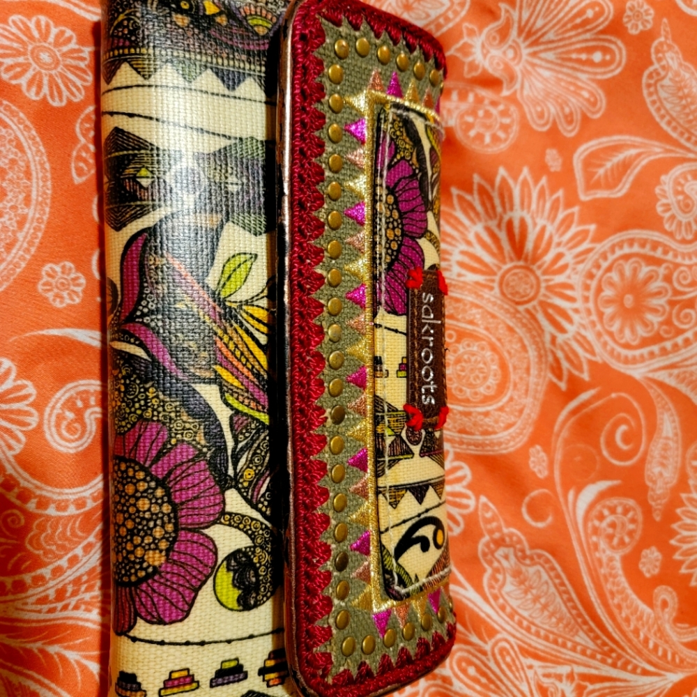 Sakroots wallet